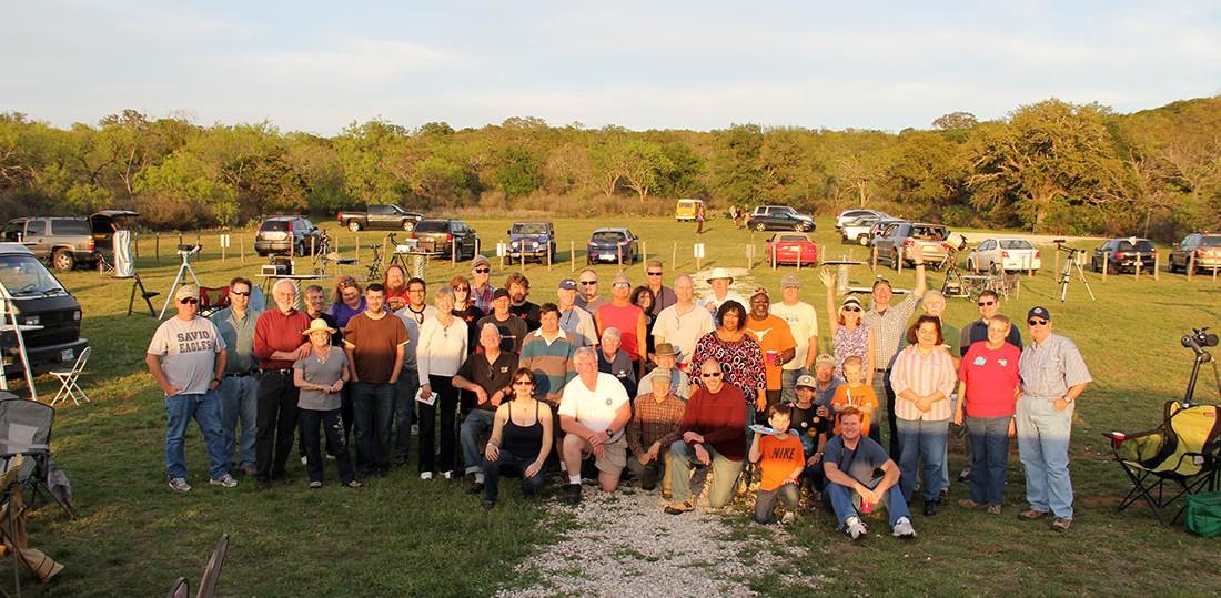 AAS Members and visitors at 2013 Central Texas Star Party. Courtesy Erika Rix.